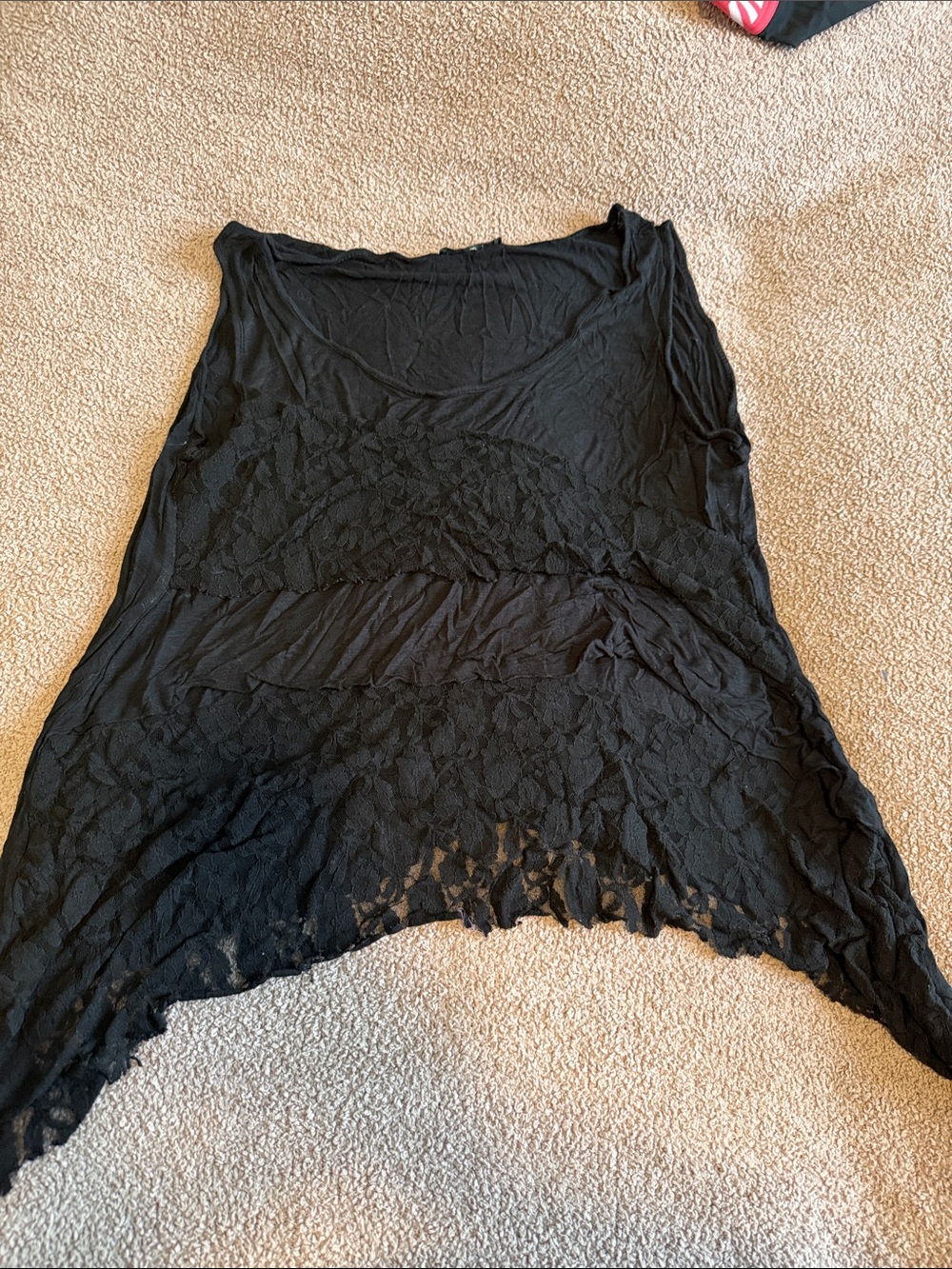 Black Lace Hem Women's Tank Top